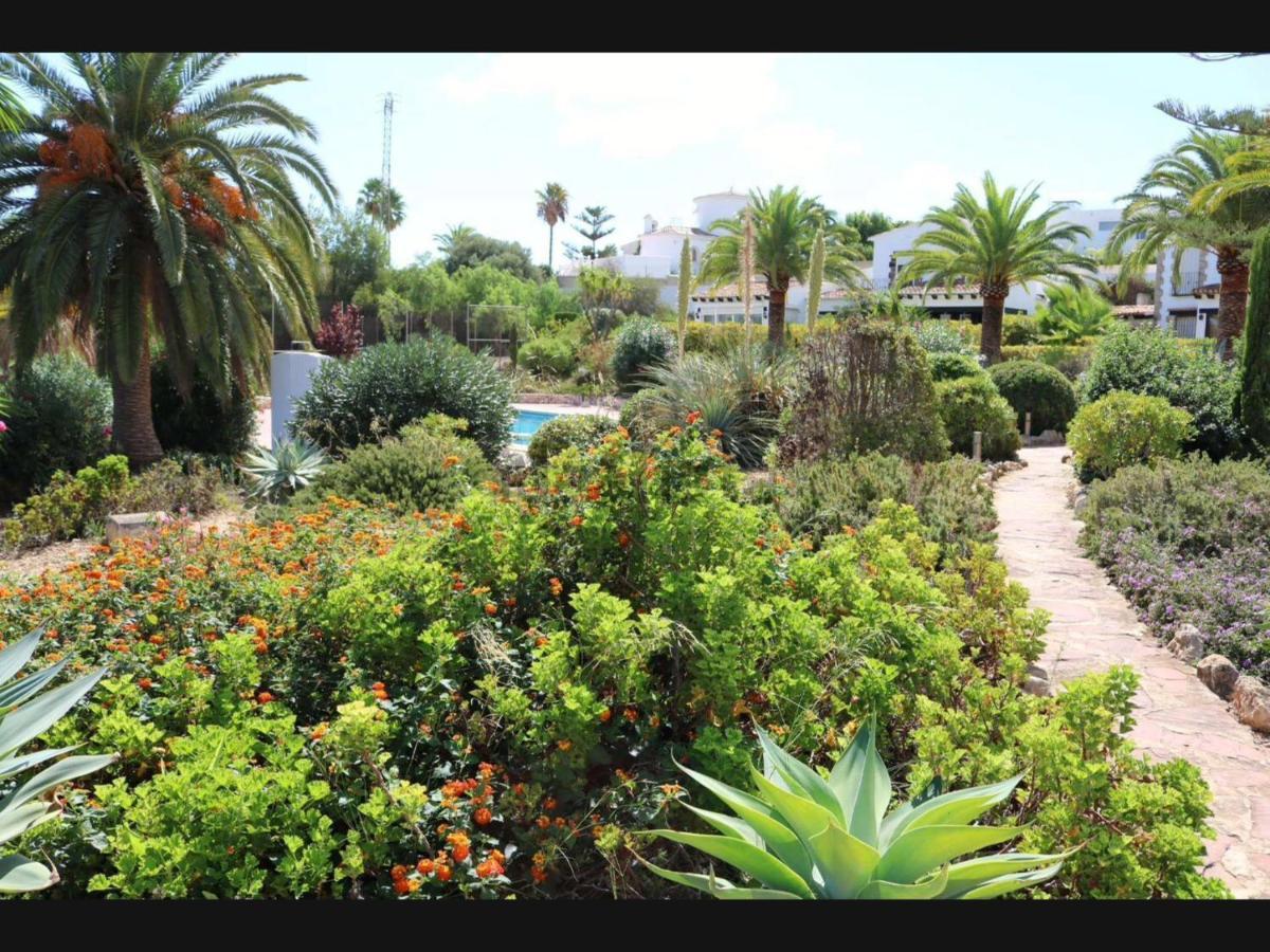Rosalalinda - Cosy Semi-Detached Home With Sea Views And Large Terrace Moraira Εξωτερικό φωτογραφία